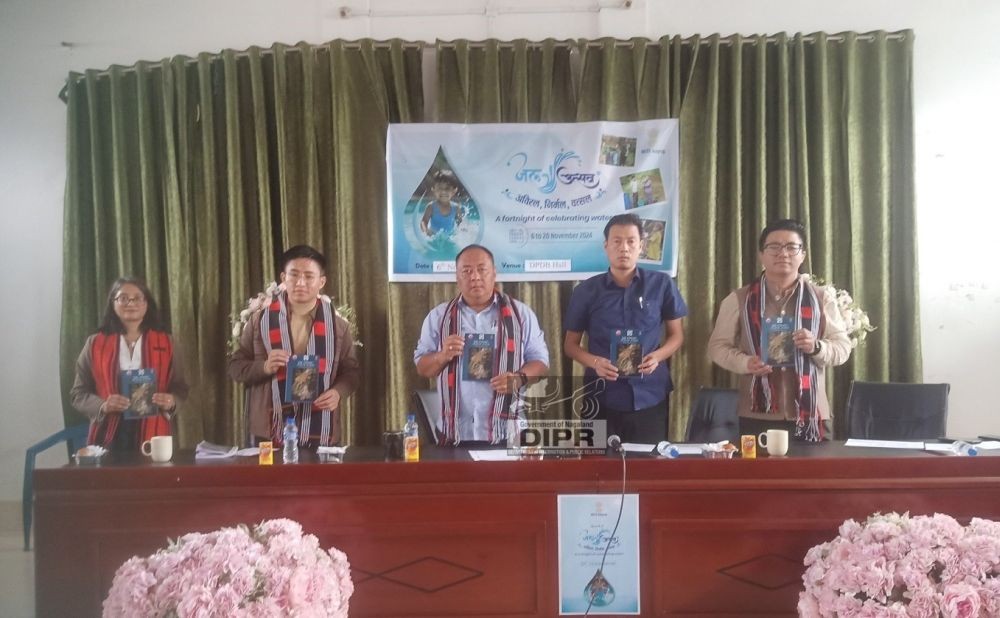 DC Kiphire Temsuwati Longkumer and others during the launching of Jal Utsav. (DIPR Photo)